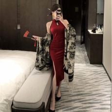 批发实拍新中式性感无袖旗袍金丝绒红色显瘦开叉百搭<b class='q'>包臀</b>裙连衣裙