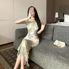 批发实拍新款新中式印花改良旗袍连衣裙女夏季镂空收腰长裙连衣裙