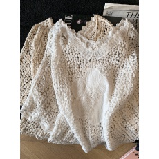 实拍2026V领夏装新款勾花镂空蕾丝衫薄针织套头宽松中袖罩衣上衣
