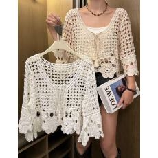 批发夏季<b class='q'>喇叭袖</b>度假风镂空钩花针织衫女套头系带罩衫宽松百搭防晒<b class='q'>上衣</b>
