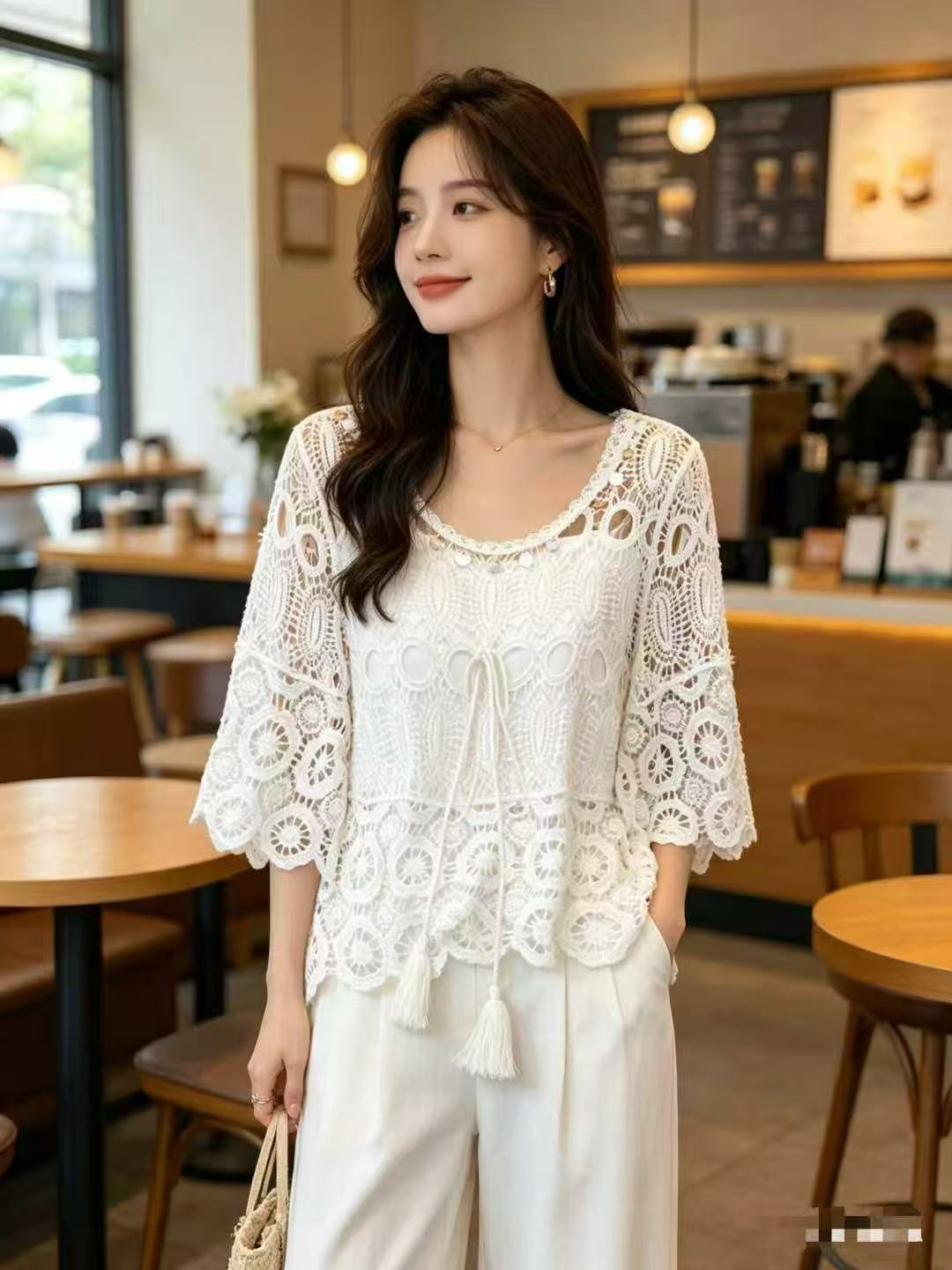 실사 봄 여름 드레스 새로운 자수 홀로우 아웃 레이스 셔츠 얇은 스타일 니트 풀오버 루즈핏 중간 소매 경기 치마 가운