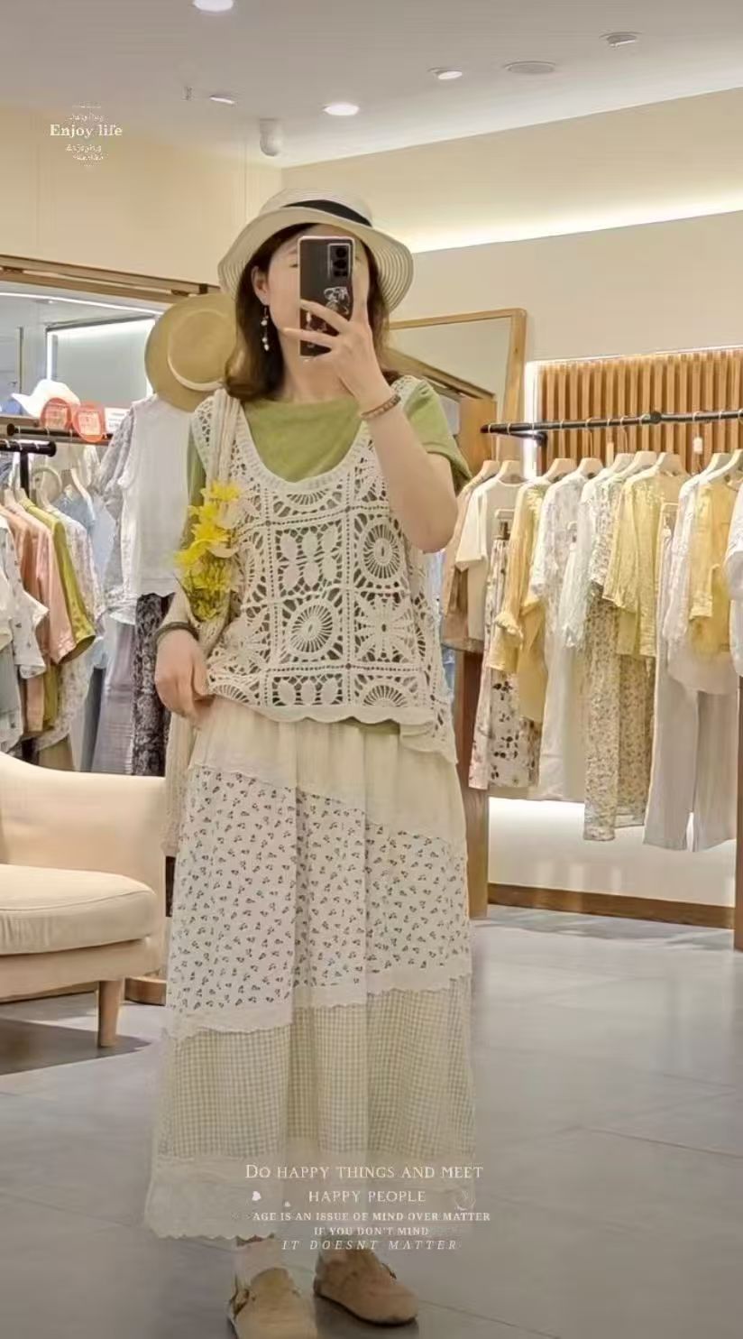 실사 자수 홀로우 아웃 단색 한국 스타일 베스트 맨위 여성 레저 루즈핏 외출용 인사이드 가져 가라. 민소매 깊은 조끼 조끼