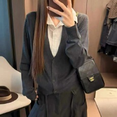 批发2026早秋新款韩系温柔风<b class='q'>假两件</b>针织开衫女<b class='q'>衬衫</b>拼接时尚百搭上衣潮