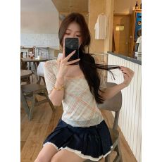 批发实拍实价2025~复古花边格纹微透网格修身T恤大u领<b class='q'>中袖</b>上衣