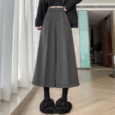 批发实拍 毛呢八分西装裤<b class='q'>女</b>2025秋冬新款高级显瘦百搭小个子阔腿<b class='q'>裤</b>