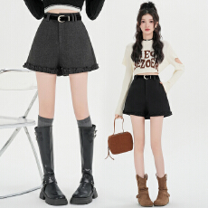 批发实拍 灰色毛呢木耳花边阔腿<b class='q'>短裤</b>女秋冬小个子<b class='q'>高腰</b>a字百搭休闲靴裤