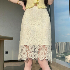 批发实拍复古蕾丝风重工勾花半身裙2026夏季<b class='q'>新款</b>高腰减龄显瘦流苏裙女