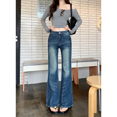 批发实拍蓝色修身微喇叭<b class='q'>牛仔裤</b><b class='q'>女</b>秋季美式辣妹设计感高腰马蹄裤子