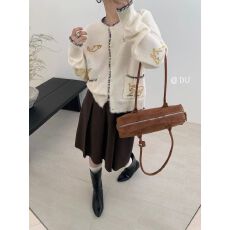 批发童趣卡通刺绣锁边<b class='q'>针织</b><b class='q'>开衫</b>女秋季新款设计感气质减龄百搭软糯外套