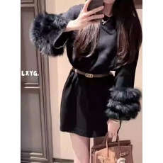 批发2025春秋轻奢高品质真狐狸毛皮草针织连衣裙女洋气毛衣打底裙