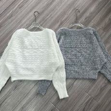 批发秋季韩系针织衫女蝙蝠袖<b class='q'>长袖</b>毛衣百搭上衣