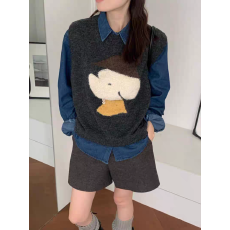批发卡通小狗圆领针织衫宽松显瘦套头<b class='q'>毛衣</b>高级灰马甲+牛仔衬衫两件套