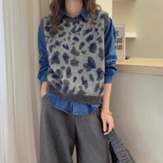 批发十三行2026早春豹纹针织马甲<b class='q'>背心</b>女牛仔衬衫叠穿上衣两件套装