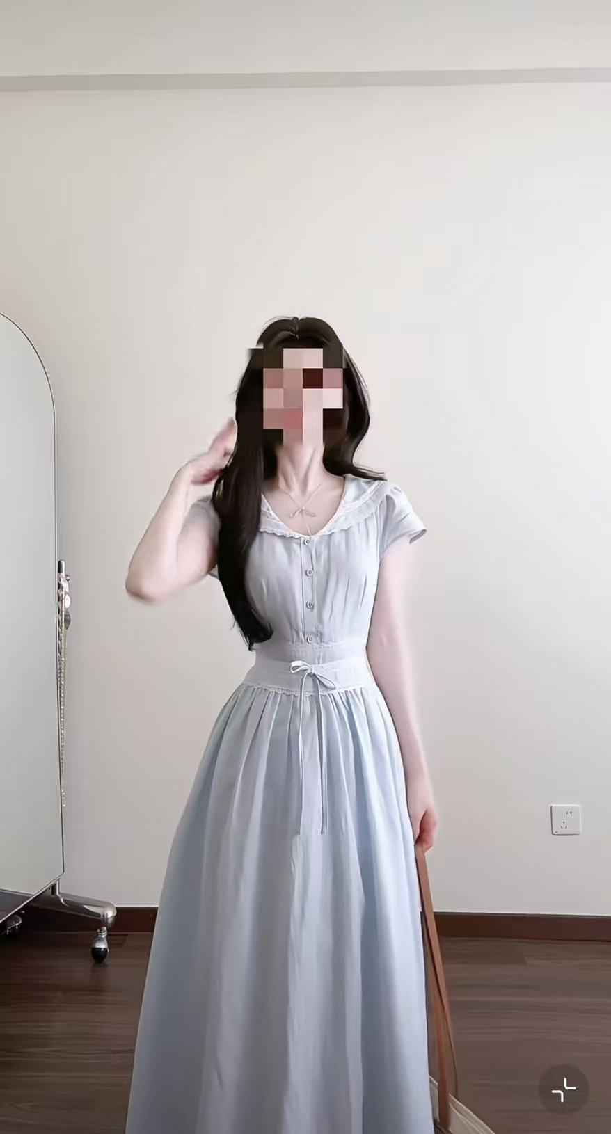 2026 여름 새로운 여성 프랑스식 고급 센스 반팔 베이비 칼라 점프 슈트 치마 품격 허리 수축 슬림해 보이는 롱 스커트