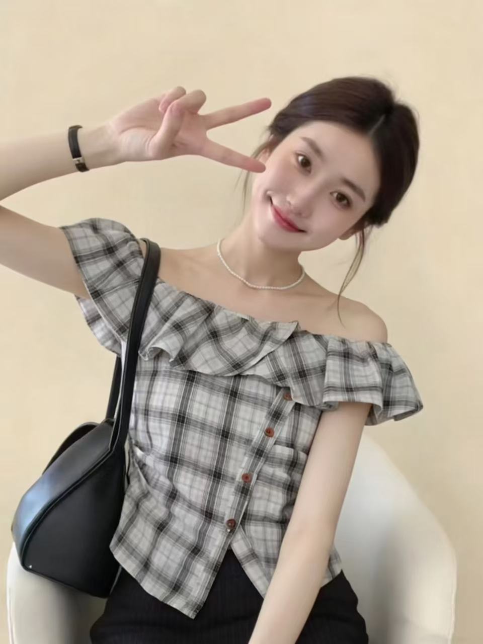 한 부서 작은 대중 체크무늬 오프숄더 오프숄더 반팔 여성 셔츠 여름 새로운 몸매 가꾸기 작은 키 착용 잡아라. 의류 트렌디