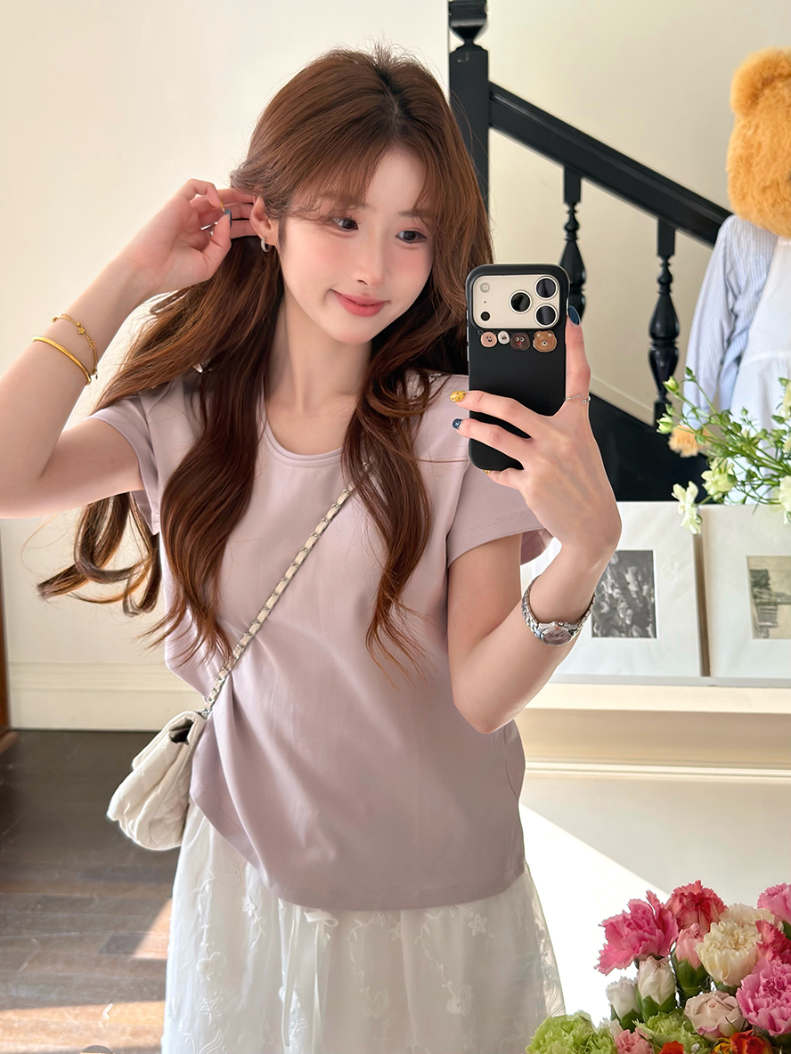 실사 정가 미니멀리즘 낮음 라운드 넥 이슬 쇄골 반팔 티셔츠 여성 새로운 몸매 가꾸기 슬림해 보이는 기본 셔츠