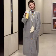 批发韩系慵懒风高领针织气质<b class='q'>连衣裙</b>子女秋冬季新款法式高级感毛衣长裙