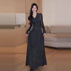 批发2025新款法式香风高级感针织<b class='q'>连衣裙</b>子女秋冬打底大衣内搭长裙套装