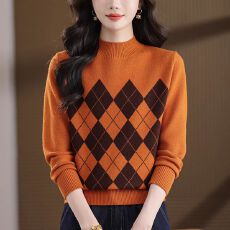 批发秋冬半高领女宽松<b class='q'>大码</b>菱格上衣内搭可外穿打底毛衣