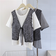 批发大码<b class='q'>女装</b>新款假两件宽松显瘦T恤胖MM设计拼接蕾丝针织衫上衣