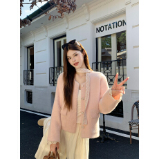 批发实拍 2025秋冬季新款小香风<b class='q'>蕾丝</b>花边拼接短款粉色外套女送飘带