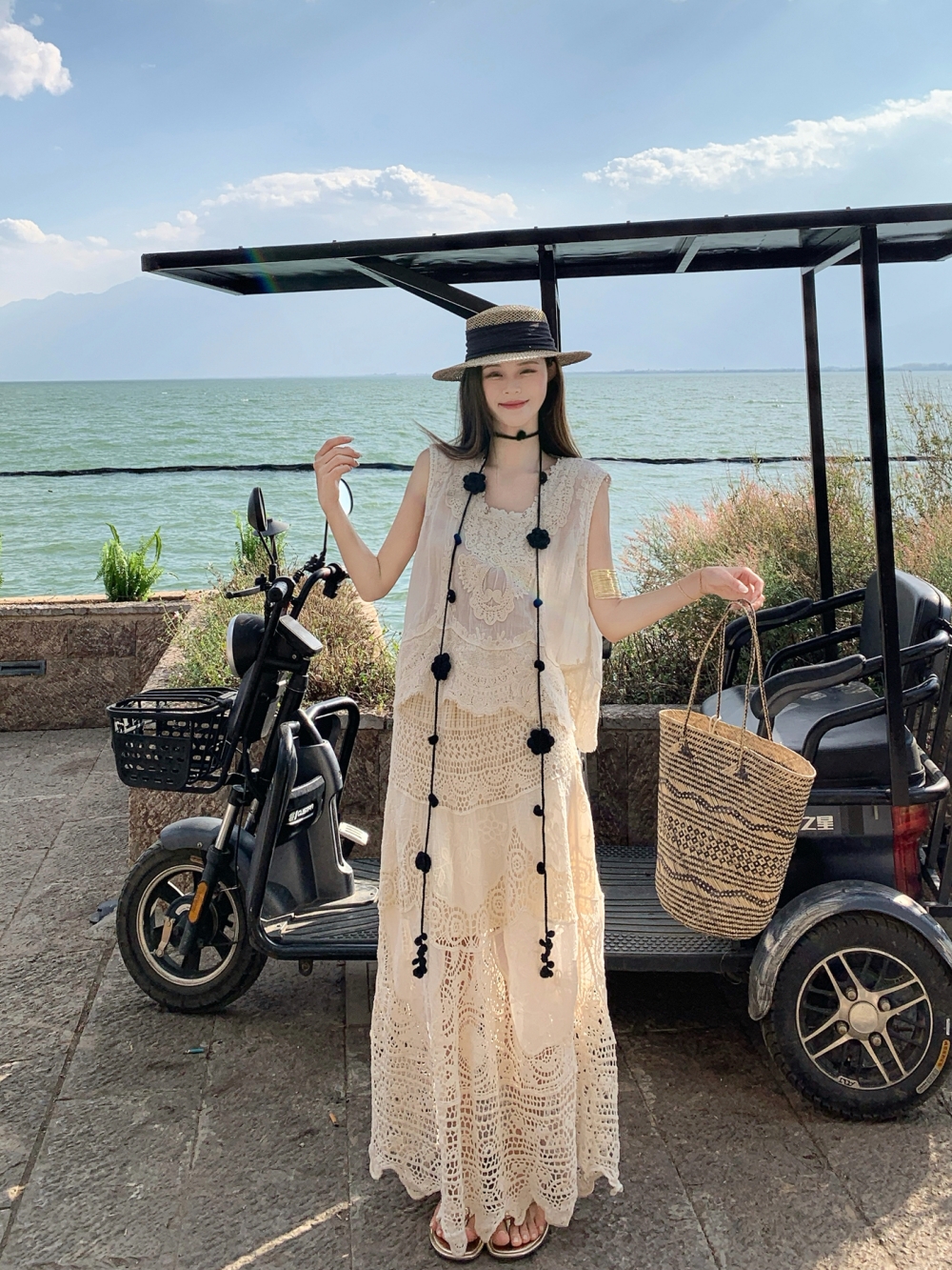 实拍 2026夏新款度假风蕾丝钩花镂空宽松背心女上衣半身裙两件套