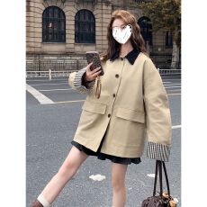 批发2025新品气质<b class='q'>英伦</b><b class='q'>风</b>中长款卡其色撞色格纹设计感外套休闲上衣