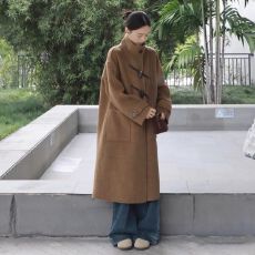 批发韩版气质<b class='q'>宽松</b>中长款过膝毛呢外套复古简约牛角扣设计感轻熟风上衣