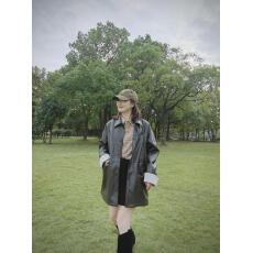 批发黑色气质条纹拼接PU皮衣女2027初<b class='q'>春</b>新款韩版中长款风衣长袖通勤款