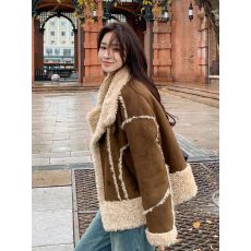批发美拉德麂皮绒羊羔毛厚外套女冬季2025新款小个子短款皮毛一体