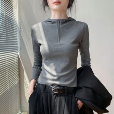 批发韩版洋气拉链连帽上衣女2026年春秋新款减龄显瘦设计感<b class='q'>气质</b>长袖女
