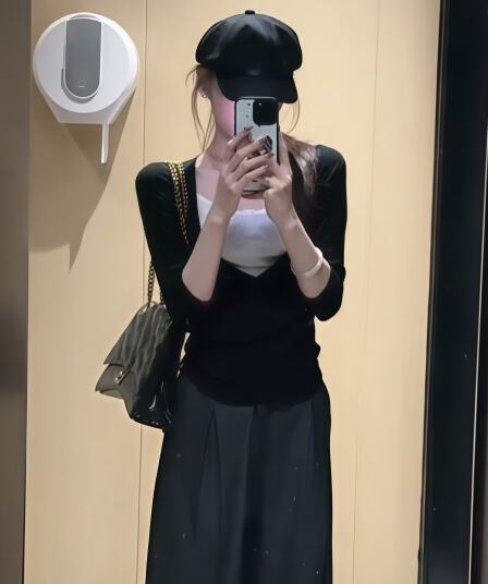 사람들 면 270 그램 기본 셔츠 티셔츠 여성 가을 작은 대중 몸매 가꾸기 슬림해 보이는 Chic 페이크 레이어드 인사이드 가져 가라. 긴팔 맨위