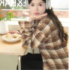 批发复古chic<b class='q'>高档</b>卡其色格子衬衫外套女秋冬款韩系慵懒风长袖衬衣外穿