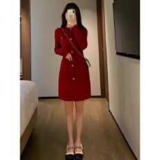 批发小香风<b class='q'>红色</b>订婚连衣裙子女装秋冬新娘回门敬酒礼服平时可穿针织裙