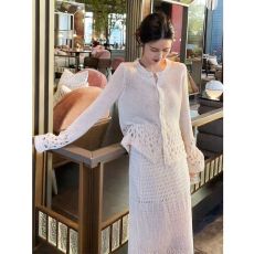 批发高级设简约计感2025年秋季新款轻奢小香风千金风<b class='q'>针织</b>套装两件套