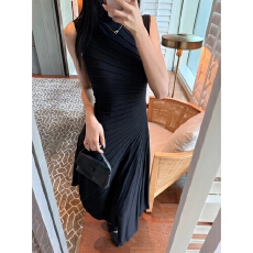 批发法式灰色不规则无袖背心连衣裙女装夏季高级感气质收腰修身<b class='q'>长裙</b>子