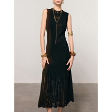 批发优雅飘逸裙摆鱼尾连衣裙夏季新款轻奢高级感黑色显瘦无袖针织<b class='q'>长裙</b>