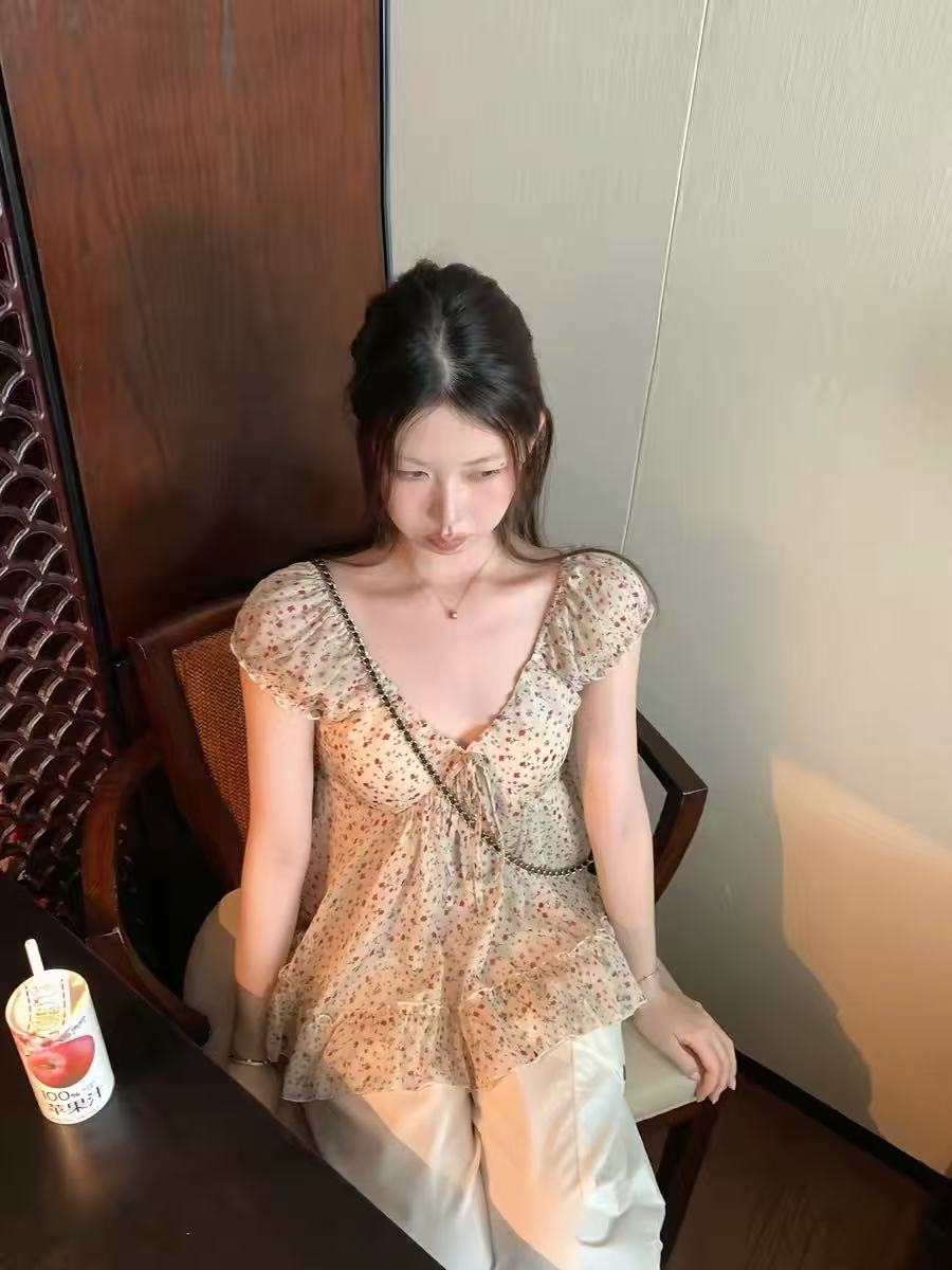 opening 직접 만든 꽃 리플 빛 언어 V넥 레이스업 꽃무늬 명중 가져 가라. 허리 수축 슬림해 보이는 맨위