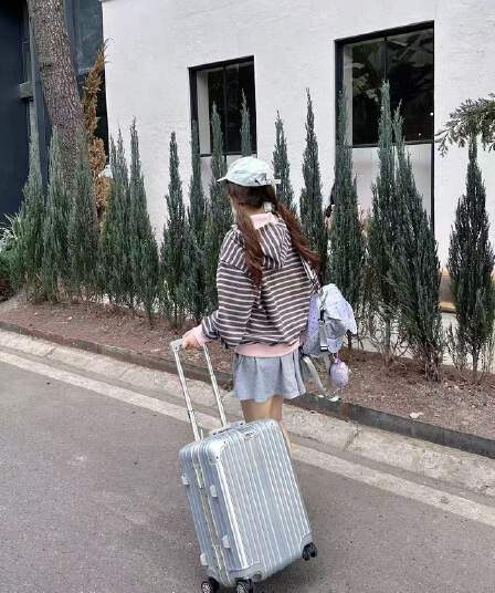 원본 느긋한 바람 스트라이프 후드 지퍼 오픈 가디건 후드티 2026 봄 가을 새로운 루즈핏 다용도 연령 감소 재킷