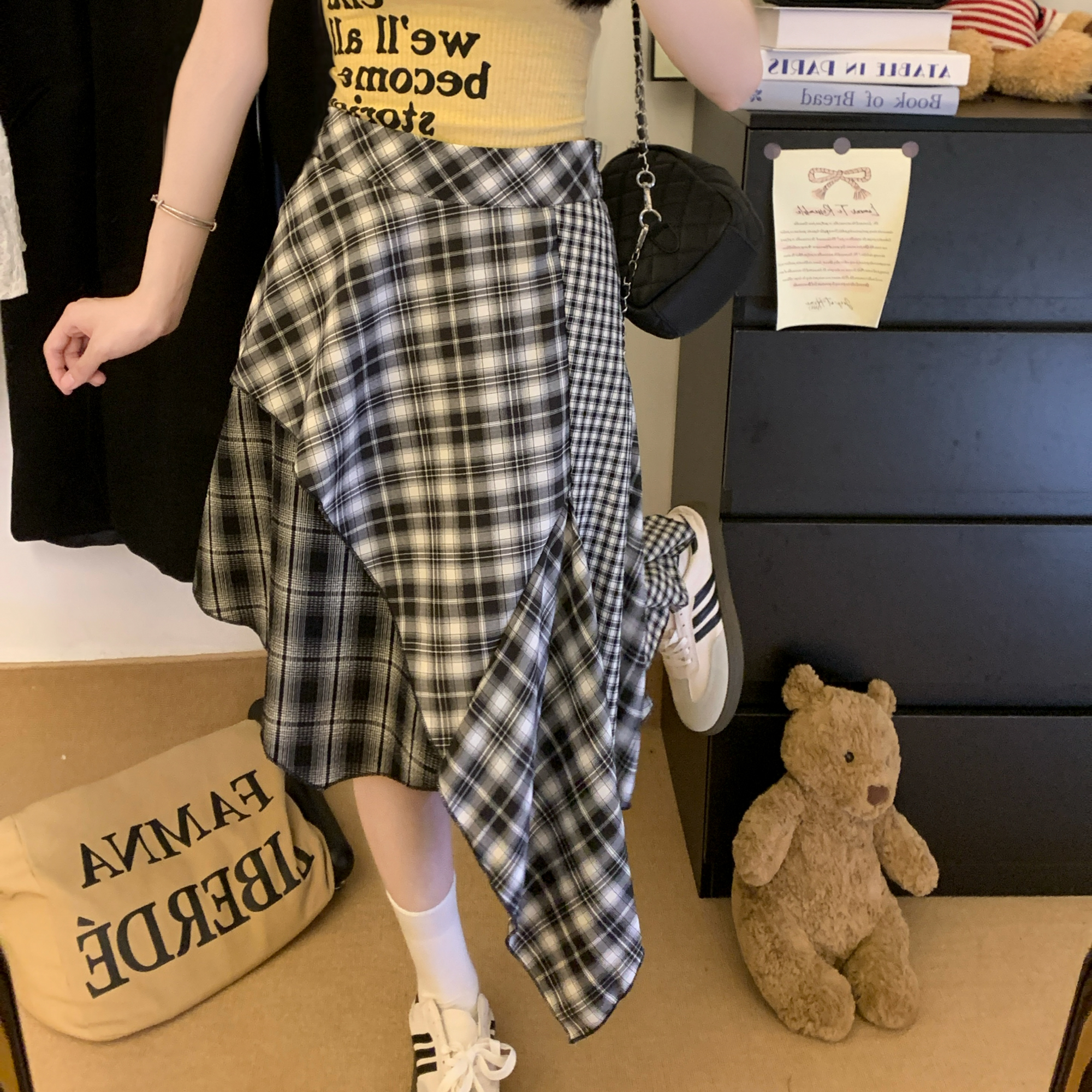 FA33306# 学院风不规则复古辣妹拼接黑白格子半身裙女中长款压褶A字裙 服裝批發女裝批發服飾貨源