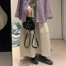 批发<b class='q'>实拍</b> 复古碎花羊毛呢裙半身裙显瘦高腰半裙大摆花苞裙a字裙有口袋