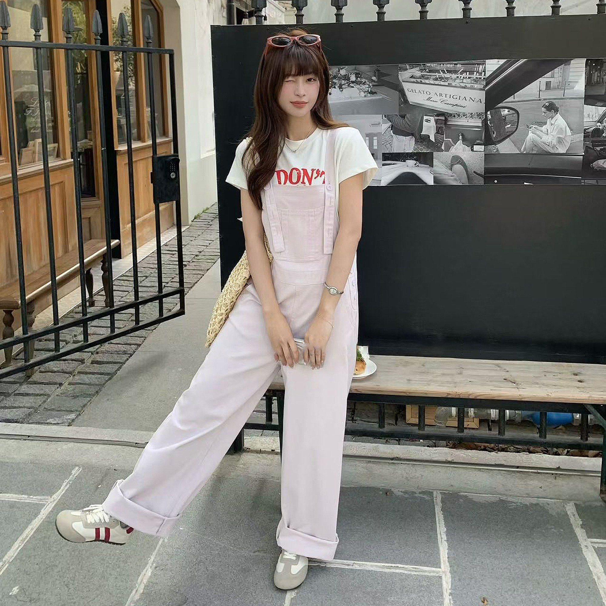 핑크색 워크웨어 데님 멜빵 바지 여성 봄 여름 얇은 스타일 2026 잘 생긴 연령 감소 도파민 루즈핏 일본식 와이드 레그 팬츠