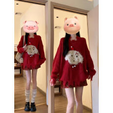 批发圣诞穿搭红色v领水貂绒毛衣女冬季加厚宽松慵懒软糯<b class='q'>马海毛</b>针织衫