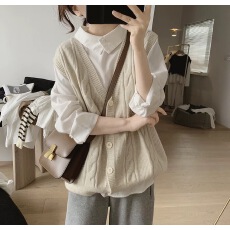 批发v领针织衫马夹外套女式春秋季新款减龄韩版宽松显瘦麻花背心<b class='q'>开衫</b>