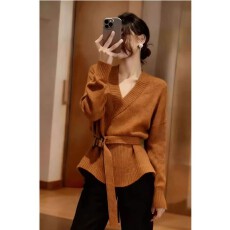 批发韩系穿搭灰色v领长袖针织衫女<b class='q'>秋</b>冬宽松慵懒收腰毛衣内搭打底上衣