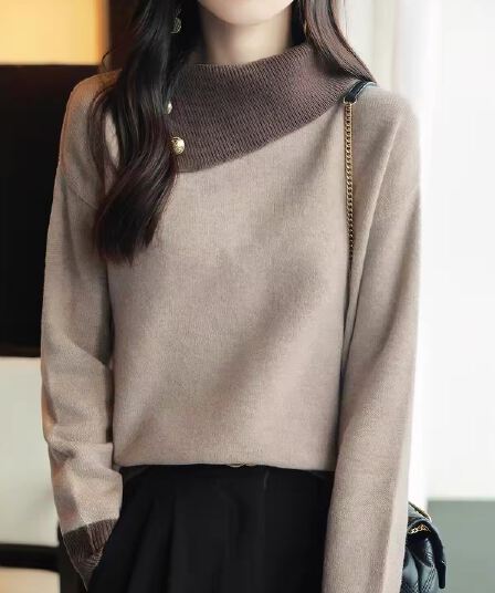 가을 겨울 새로운 특색있는 패션 디자인 센스 맨위 비스듬한 칼라 느긋한 바람 루즈핏 니트 스웨터 패션 패치워크 색상 스웨터 여자