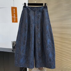 批发欧货半松紧腰宽松休闲<b class='q'>裤</b>刺绣暗纹弯刀<b class='q'>裤</b>女2026年早秋<b class='q'>新款</b>时髦长<b class='q'>裤</b>