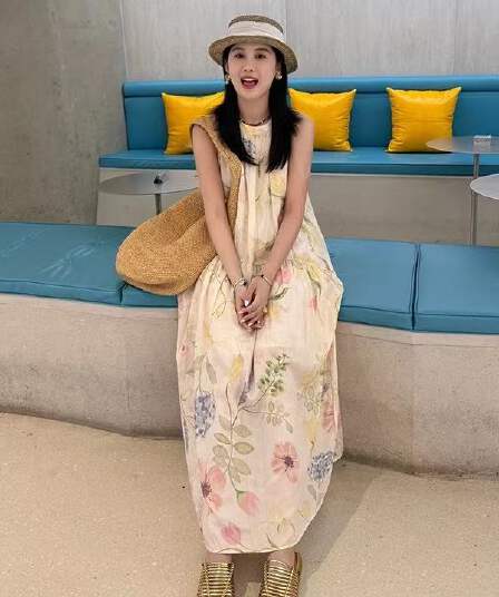 프랑스식 휴가 바람 100 라이 경기 서울 행침 목 조끼 꽃무늬 여성 드레스 2025 새로운 여름 느긋한 센스 롱 스커트