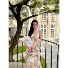 批发雪雪 晨露蔷薇园/法式度假风印花挂脖雪纺蛋糕长裙女V领<b class='q'>连衣裙</b>