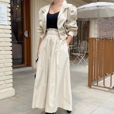批发<b class='q'>韩国</b>chic春季百搭气质宽松抽绳短款长袖外套+木耳边A字半身裙套装